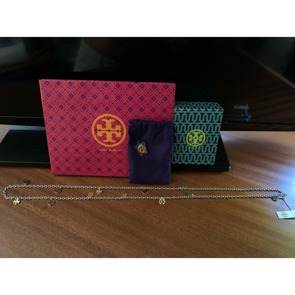 NWT Tory Burch Logo Charm Rosary Necklace